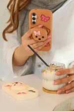 کاور سیلیکونی مدل پودل پاپ سوکتی رنگ قهوه ای روشن مناسب برای گوشی